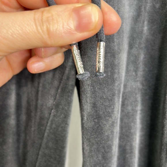 Juicy Couture velour pocketed sequin bling joggers - Picture 7 of 12